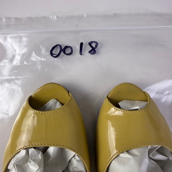Tory Burch Womens Pumps Heels Yellow Peep Toe Patent Leather Stiletto Shoes 7M - Picture 13 of 14